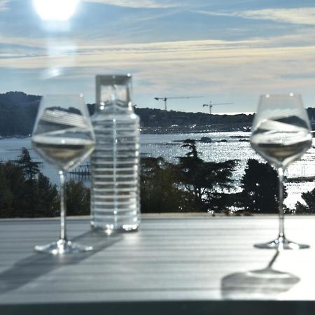 Studio Avec Vue Mer Et Terrasse La Seyne-sur-Mer Eksteriør billede